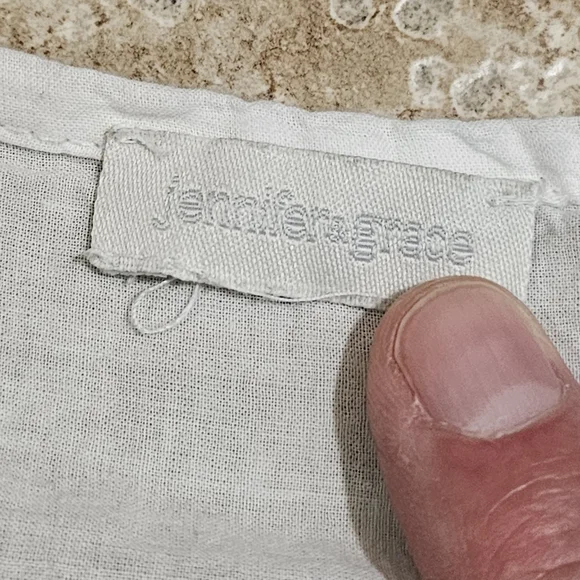 Jennifer & Grace Women’s Medium Boho Cottagecore White Eyelet Ruffle Blouse Top - Picture 4 of 7